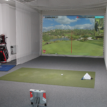 Indoor golf performance centers: performance and entertainment